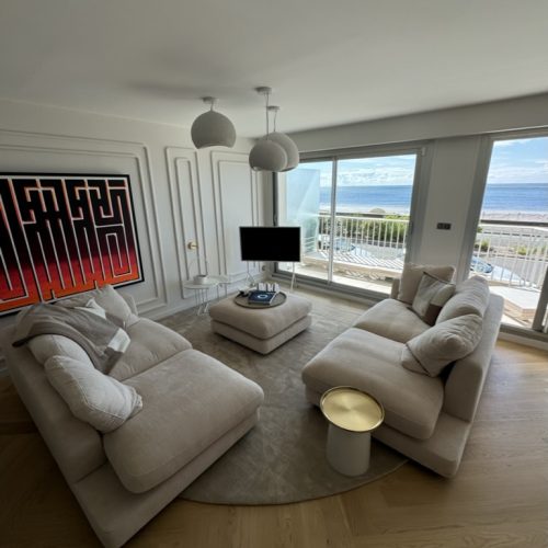 0A205BF6-DCA4-49D9-BE56-BD17350E08BB_1_105_c