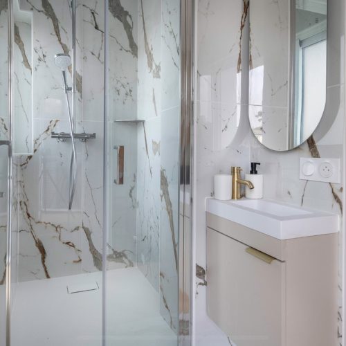 47A2E171-FA1E-468F-99CC-42163B3E553A_1_105_c