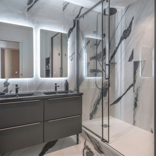 6963A44F-5495-49EA-AA38-92700AD94B5B_1_105_c