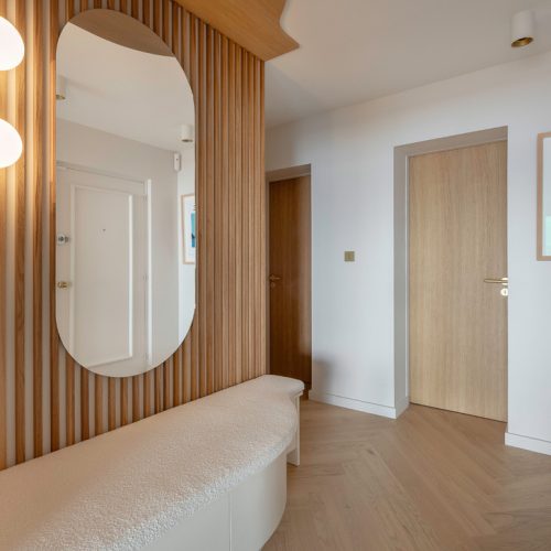 FE55EA96-0D29-4703-8884-FE14D504793E_1_105_c